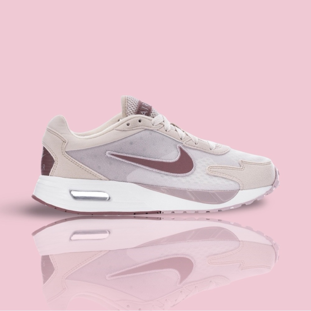 Nike Air Max Solo